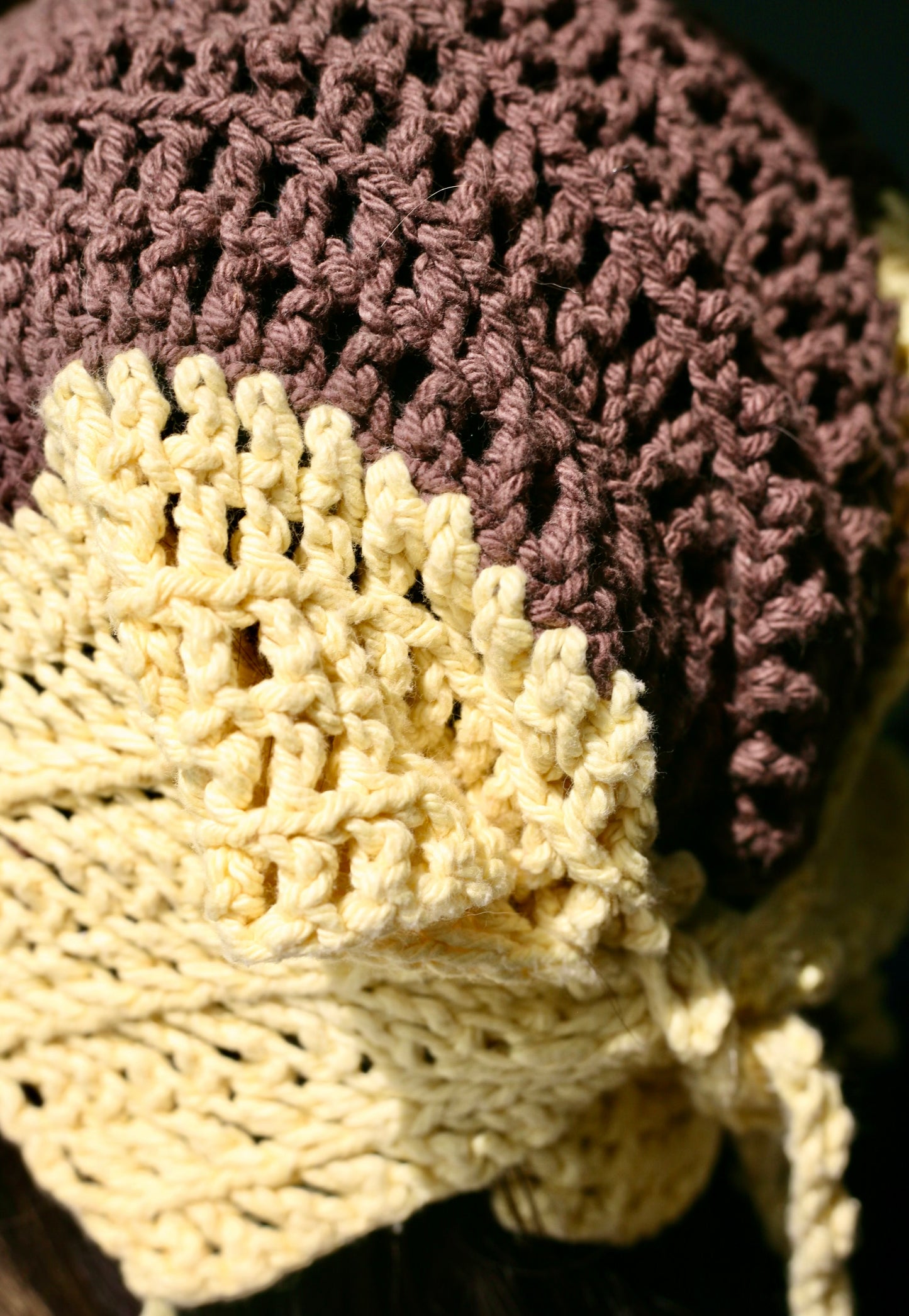 Gorro de crochet alegre